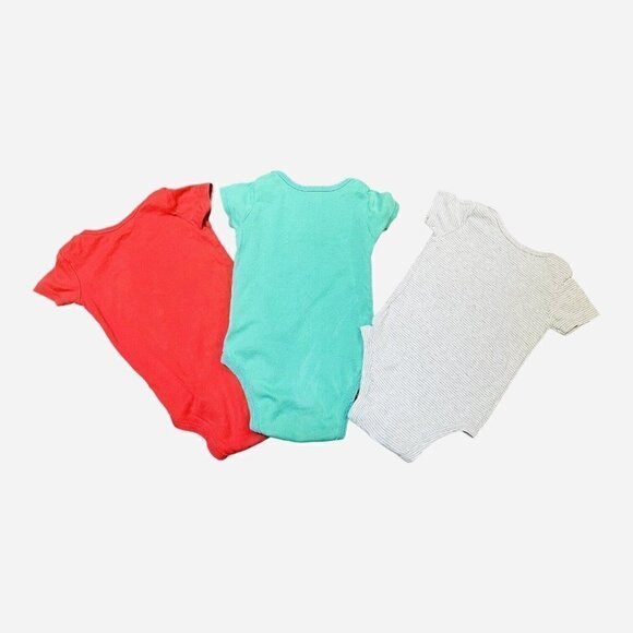 CARTER’S play one piece set/three multicolored snap closure embroidered Boy 12 M - Picture 2 of 9
